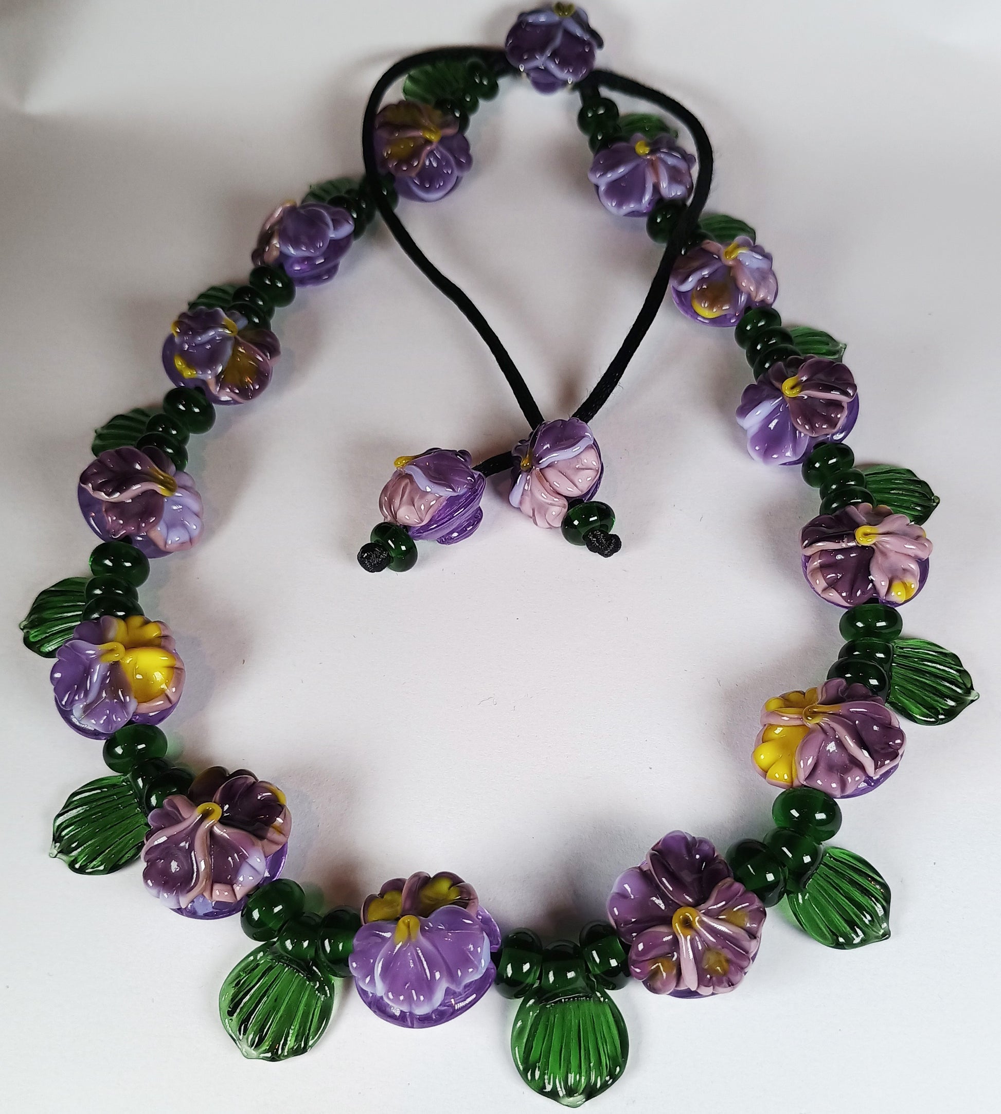 Purple pansy necklace Jolene Beads